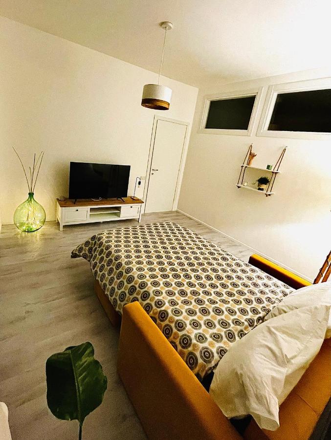 The Mule Apartment Матера Екстер'єр фото
